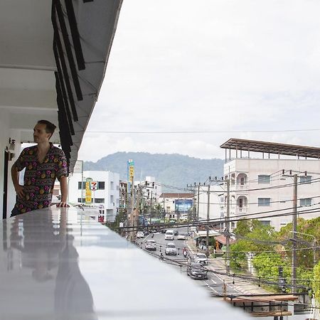 The Auto Place Ban Sam Kong Exterior photo